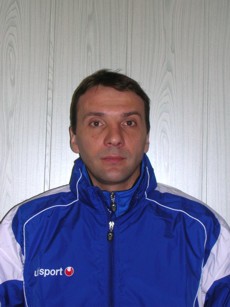 ����� ����